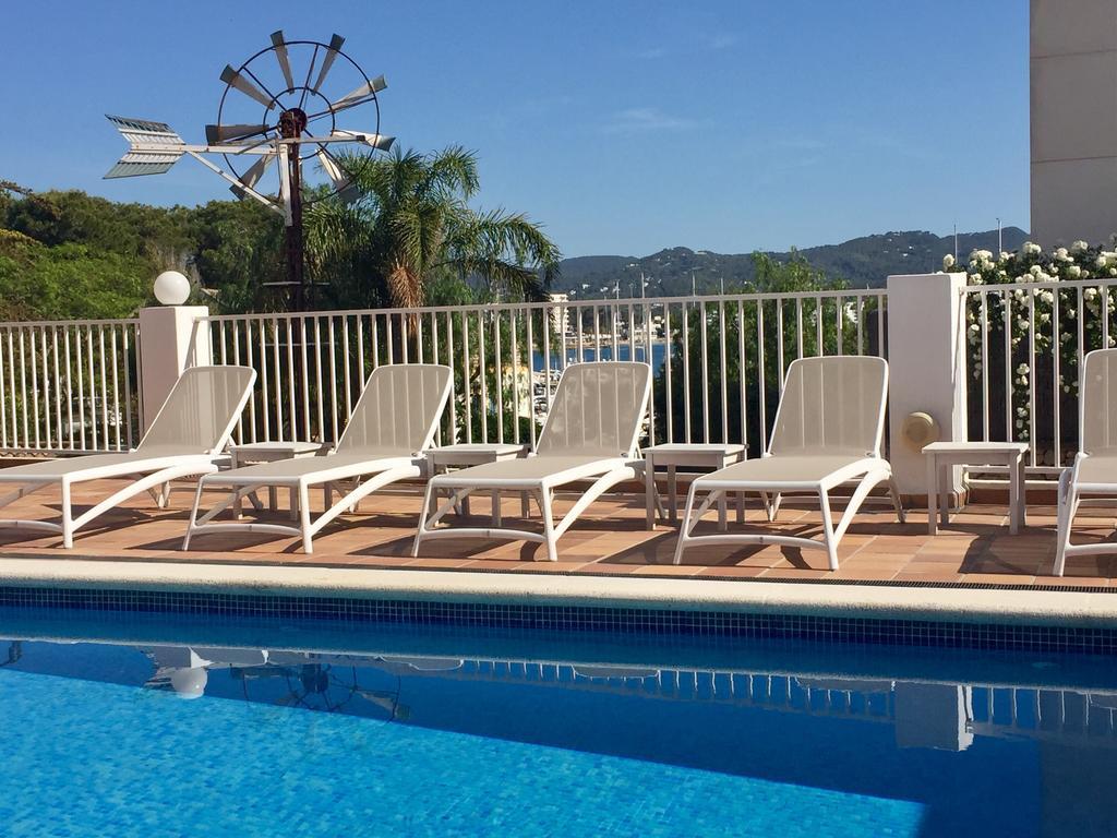 Es Mitjorn Hotel ซานอันโตนิโอ ภายนอก รูปภาพ